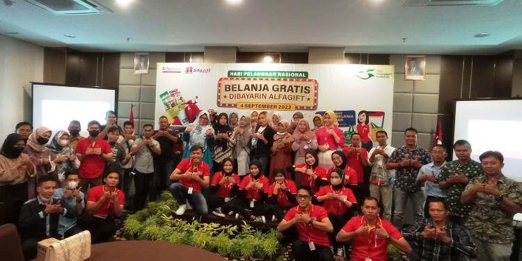 Harpelnas, Alfamart dan Alfagift Ajak Pelanggan Lebih Smart & Green. (ISTIMEWA)