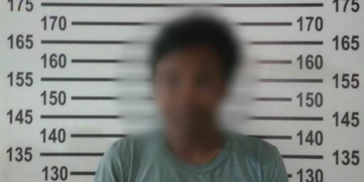 Tersangka HA yang kepergok curi aki kapal nelayan di tambatan Kaliyasa. (ISTIMEWA)