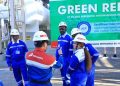 Delegasi dari Rising Petroleum dan PetroSA (South Africa) saat mengunjungi Green refinery Cilacap. (ISTIMEWA)