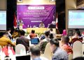 Wamen ATR/Waka BPN), Ossy Dermawan, saat jadi pembicara dalam Program Pemantapan Nilai-Nilai Kebangsaan (PPNK) Angkatan ke-220 Kolaboratif LEMHANNAS RI 2025, yang digelar di AONE Hotel, Jakarta, Jumat (23/05/2025). (FOTO : ISTIMEWA)