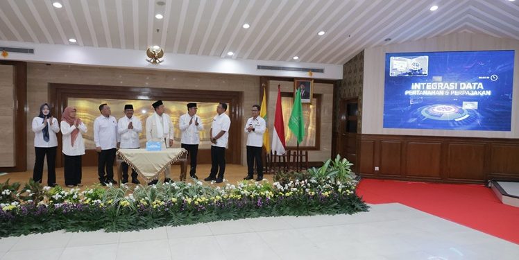 Menteri ATR/BPN Nusron Wahid meluncurkan Integrasi Data Pertanahan dan Perpajakan. (ISTIMEWA)
