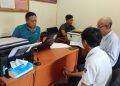 Pelaku pencabulan terhadap anak dibawah umur menjalani pemeriksaan penyidik Unit Reskrim Polsek Wanareja Polresta Cilacap. (FOTO : ISTIMEWA)