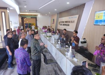 Wamen ATR/Waka BPN, Ossy Dermawan, melakukan peninjauan ke Kantor Pertanahan (Kantah) Kota Denpasar pada Sabtu (28/06/2025). (FOTO : ISTIMEWA)