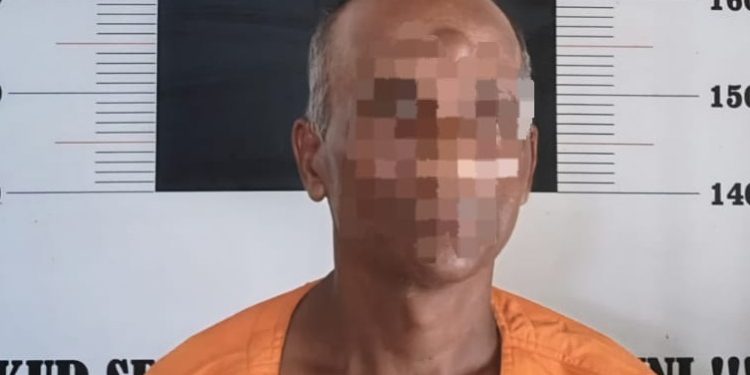 AS pelaku pencabulan terhadap anak berumur 7 tahun diamankan dan ditahan di Polsek Majenang. (FOTO : ISTIMEWA)