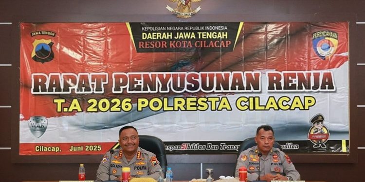 Polresta Cilacap menggelar rapat penyusunan Rencana Kerja (Renja) Tahun Anggaran 2026 di Rupatama Polresta Cilacap, Rabu (25/6/2025). (ISTIMEWA)